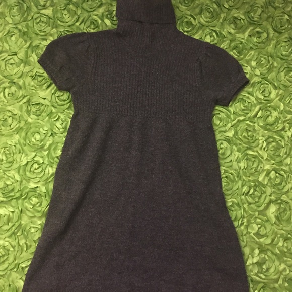 All Season Super Bundle+ Plus Free Sweater - Picture 3 of 8